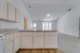 729 Longfellow Terrace - Photo 12