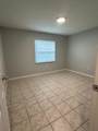 10405 Jasmine Avenue - Photo 4