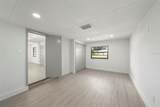 2520 Knollwood Street - Photo 8
