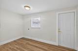 7908 Croton Avenue - Photo 24