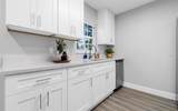 913 York Drive - Photo 11