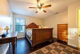 450 Waterford Circle - Photo 15