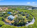 1580 Macchesney Drive - Photo 6
