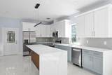 8119 Dakota Avenue - Photo 10