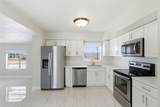 318 Country Club Drive - Photo 11
