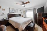 7210 Manhattan Avenue - Photo 13