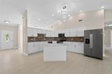713 Maderia Court - Photo 18