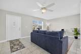 301 Andover Place - Photo 5
