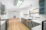 1806 Beverly Circle - Photo 17