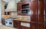 9209 Silverthorn Road - Photo 18