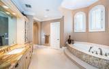 9209 Silverthorn Road - Photo 52