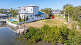 678 Geneva Place - Photo 12