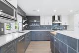 670 Sunset Drive - Photo 19