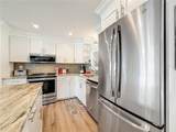 10101 Lake Drive - Photo 14