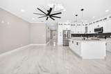 284 Roosevelt Avenue - Photo 15