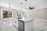 284 Roosevelt Avenue - Photo 21