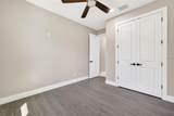 284 Roosevelt Avenue - Photo 32