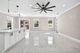 284 Roosevelt Avenue - Photo 9