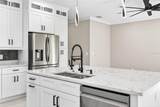 288 Roosevelt Avenue - Photo 22