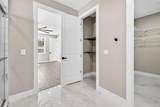 288 Roosevelt Avenue - Photo 42