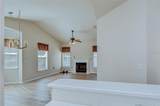 10409 Villa View Circle - Photo 15