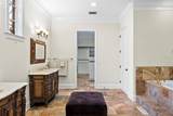 4911 Melrose Avenue - Photo 32