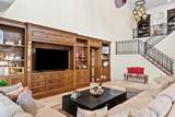4911 Melrose Avenue - Photo 92