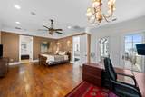 4911 Melrose Avenue - Photo 94