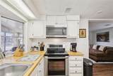 2539 Chatham Way - Photo 15