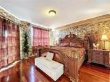 1200 Country Club Dr - Photo 15