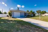 11065 Waterford Avenue - Photo 3