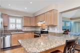 10212 Newport Circle - Photo 11