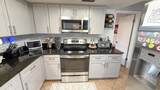 3127 Dole Street - Photo 11