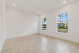958 Signet Drive - Photo 9