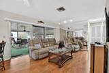 307 Maple Avenue - Photo 6