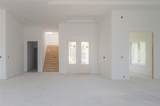 654 Geneva Place - Photo 13