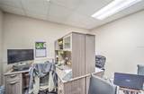 504 Baker Street - Photo 28