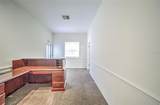 504 Baker Street - Photo 60