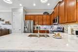 112 Suffolk Court - Photo 12