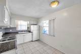 914 Lake Palms Drive - Photo 11