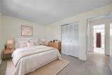 914 Lake Palms Drive - Photo 20