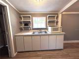 10638 Bay Hills Circle - Photo 11