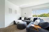 212 Excalibur Court - Photo 33