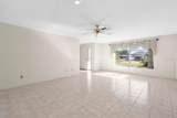 2549 Wynnewood Drive - Photo 4