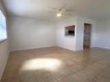 201 Kings Boulevard - Photo 3
