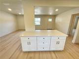 644 Manor Drive - Photo 4