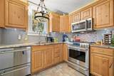 1035 Robson Street - Photo 12