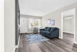 5318 9TH Avenue - Photo 4