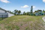 806 Greenview Drive - Photo 9