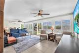 911 Silver Palm Way - Photo 22